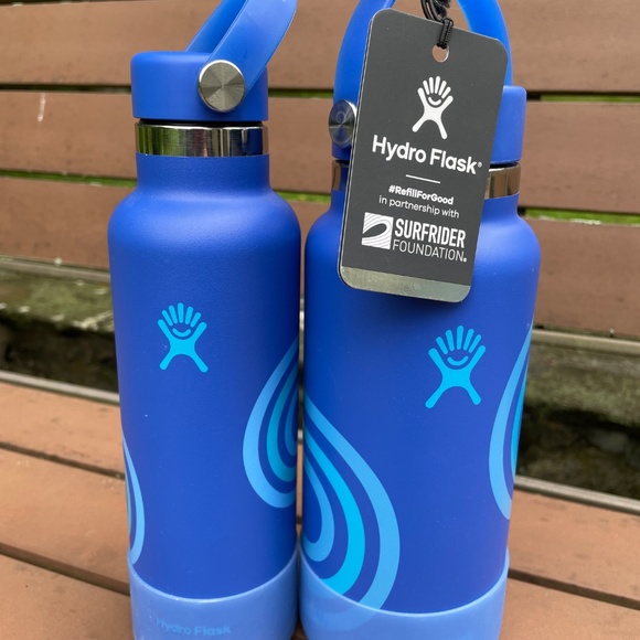 Hydro Flask RARE HTF Surfrider Foundation Cobalt Blue 32oz Bottle - Picture 3 of 3